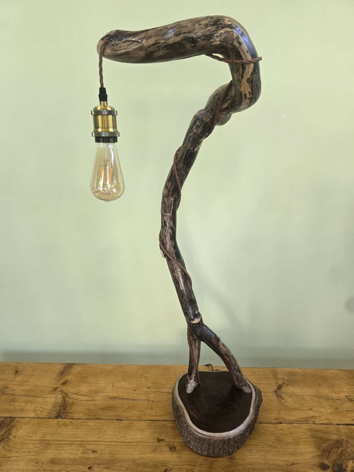 Rustic curved wooden lamp Rustic curved wooden lamp