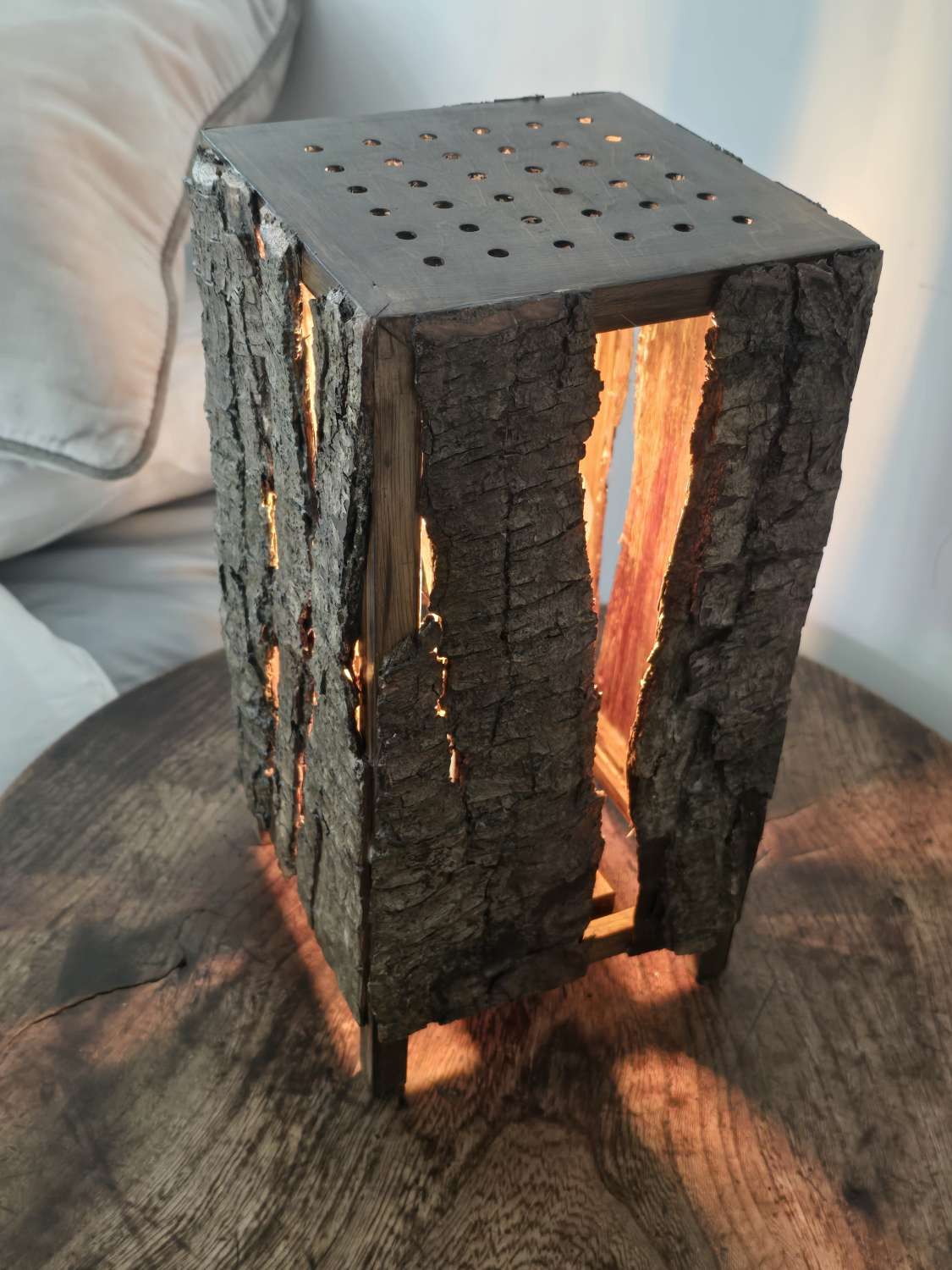 Soft Glow Tree Bark Bedside lamp Soft Glow Tree Bark Bedside lamp
