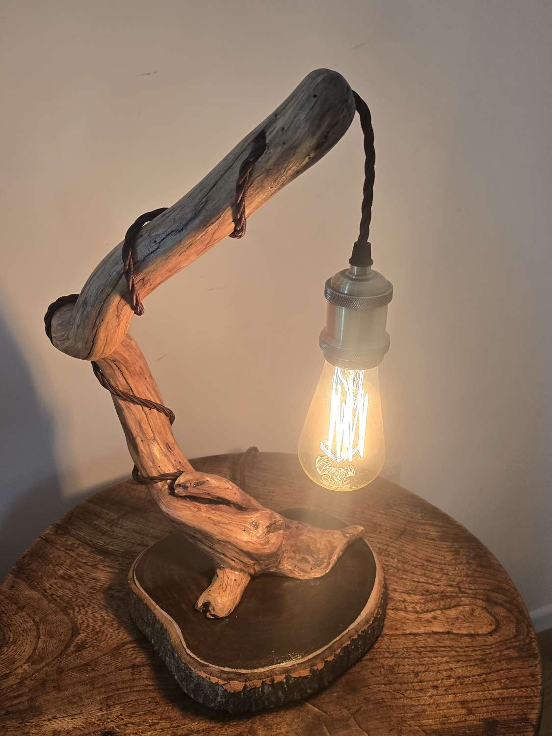 Tree branch Bedside or Desk lamp Tree branch Bedside or Desk lamp