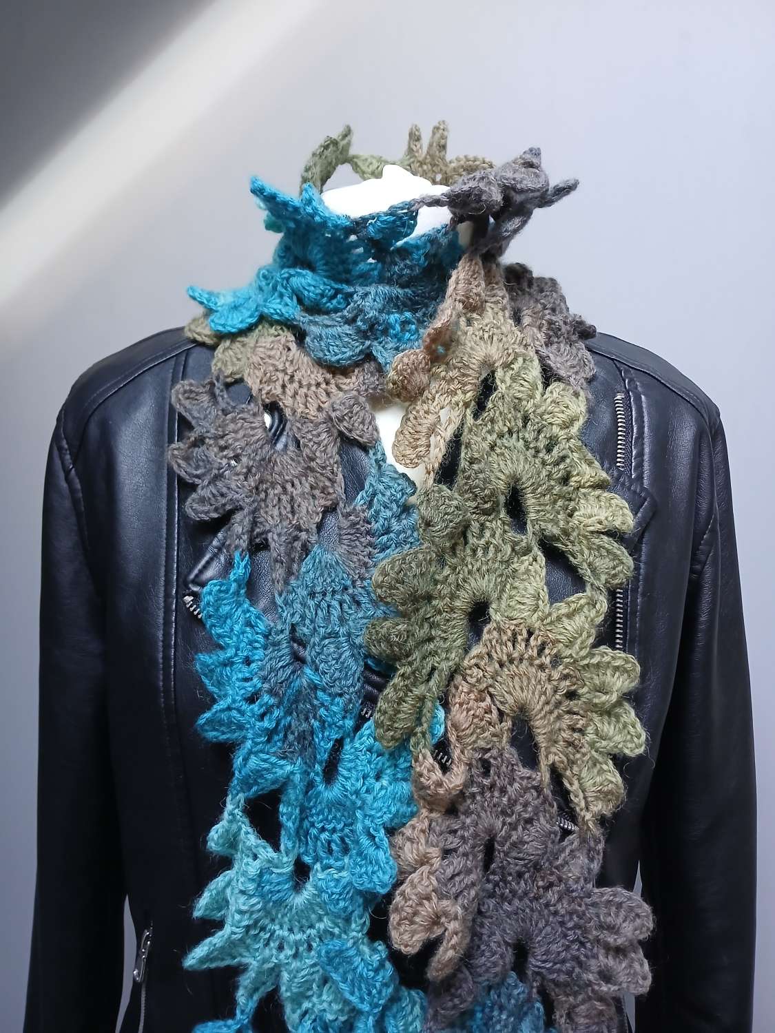 Crochet Angora-Style Flower Scarf Crochet Angora-Style Flower Scarf