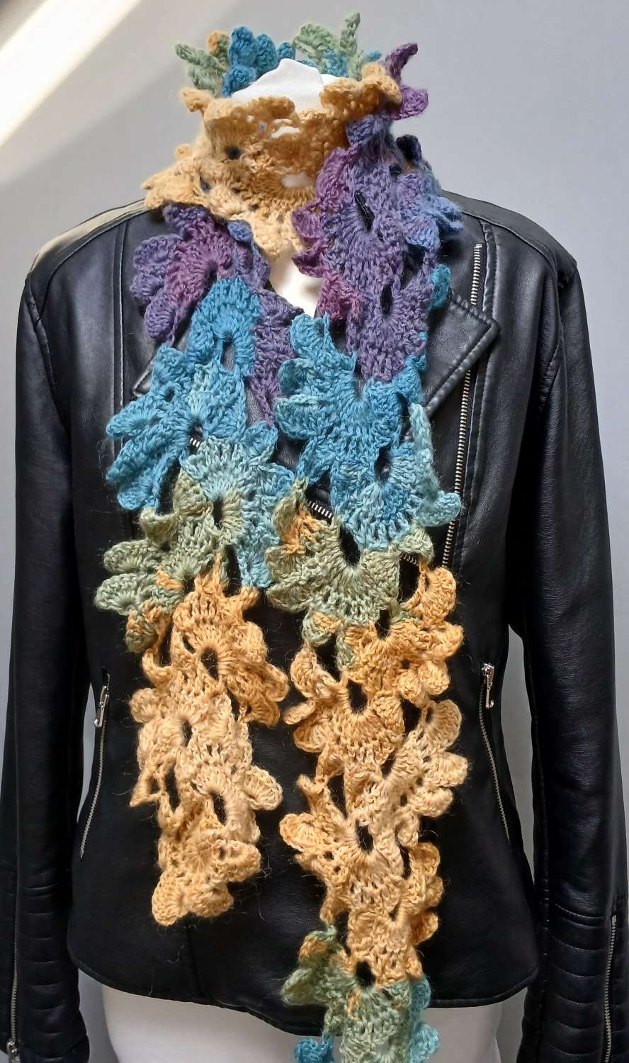 Crochet Angora-Style Flower Scarf Crochet Angora-Style Flower Scarf