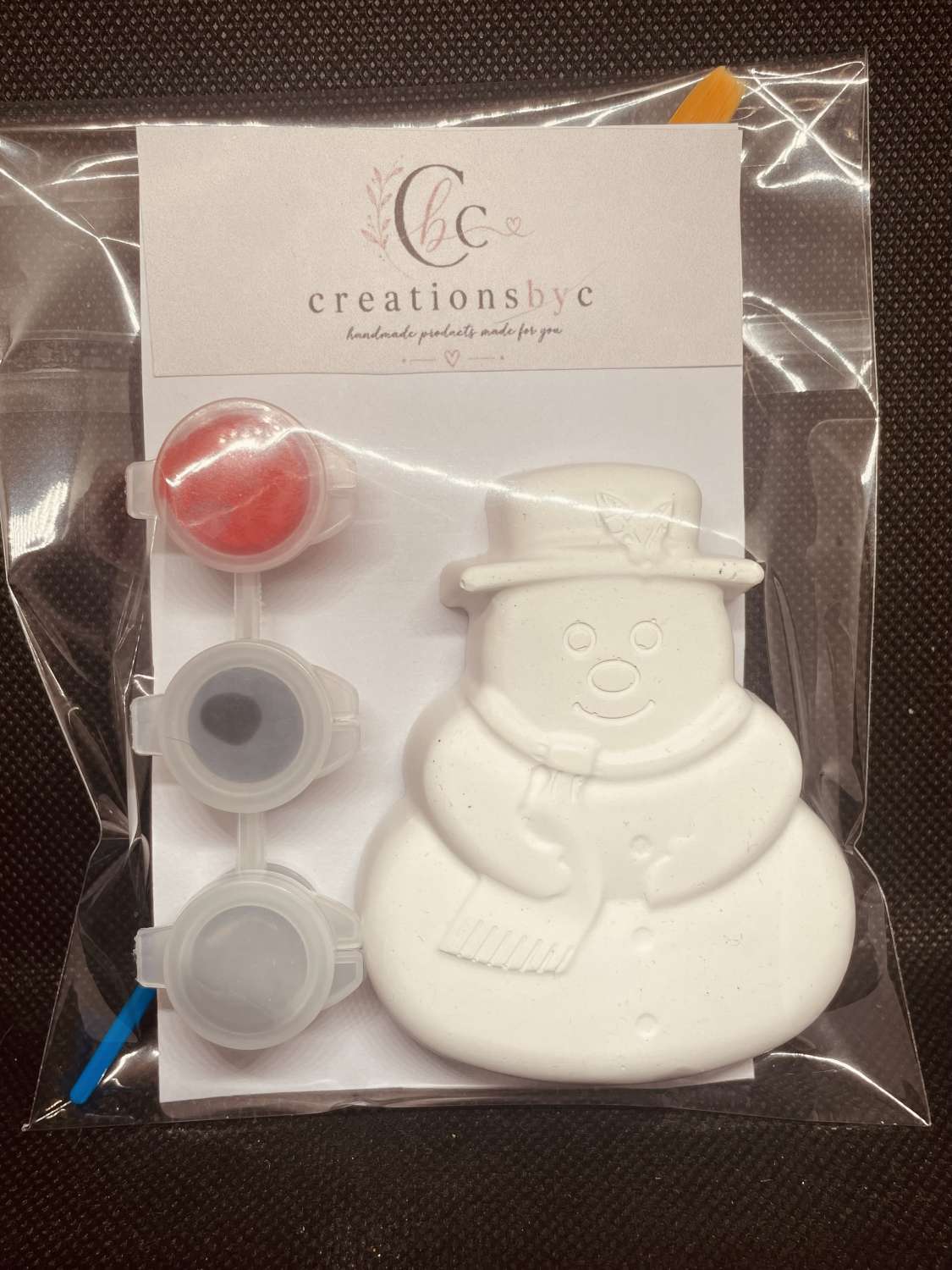 Paint your own Christmas snowman Paint your own Christmas snowman