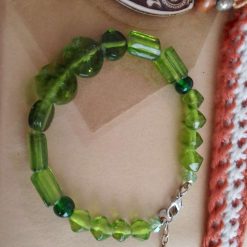 handmade green beaded bracelet