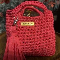 Crochet small pink tote bag with keychain 4