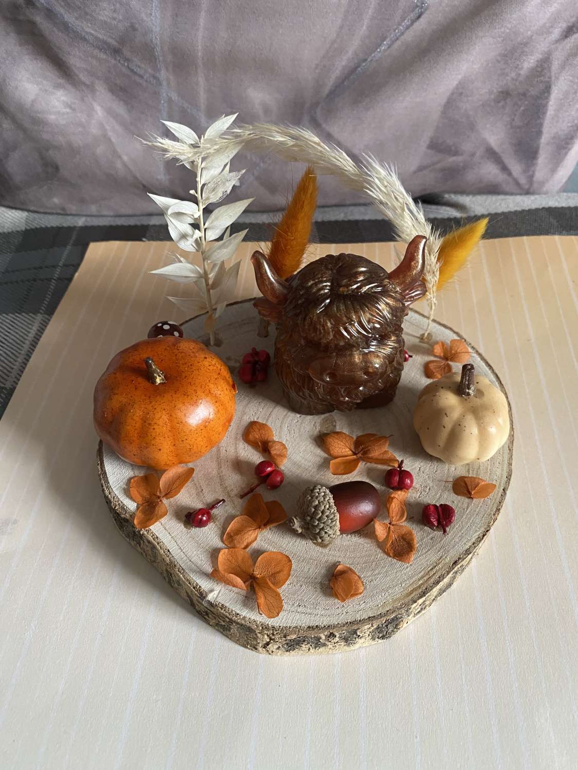 🐮 HIGHLAND COW — AUTUMNAL DISPLAY PIECE ✨ 🐮 HIGHLAND COW — AUTUMNAL DISPLAY PIECE ✨