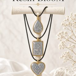 Handmade glittery pendant necklace